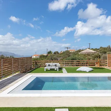 Carob Villas, An Eco-friendly Hideaway Sissi
