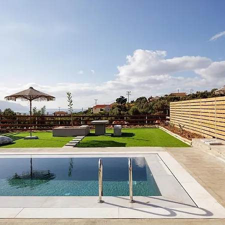 Carob Villas, An Eco-friendly Hideaway