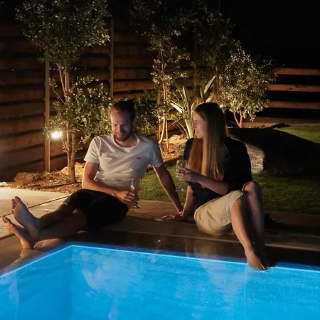 Willa Carob Villas, An Eco-friendly Hideaway *